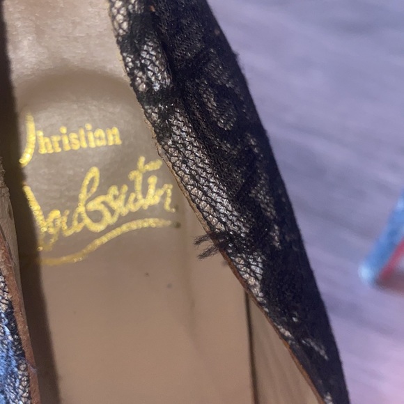 Red bottoms - Picture 9 of 14